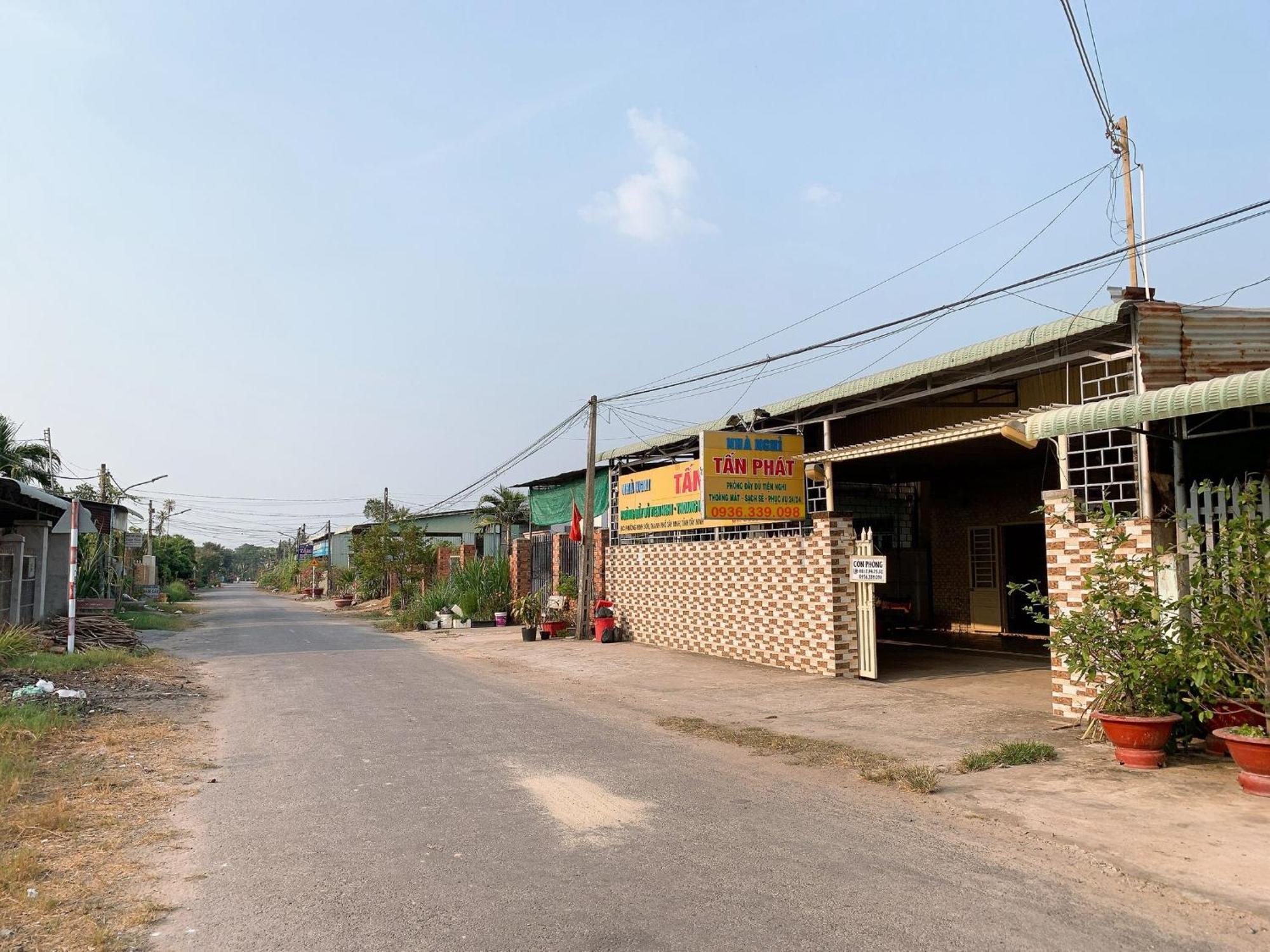 Nhà Nghỉ TáN PháT Hotel Ap Thanh Son Eksteriør billede